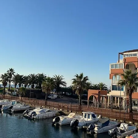 T2 Au Calme A 200m De La Avec Parking Prive Lägenhet Sète